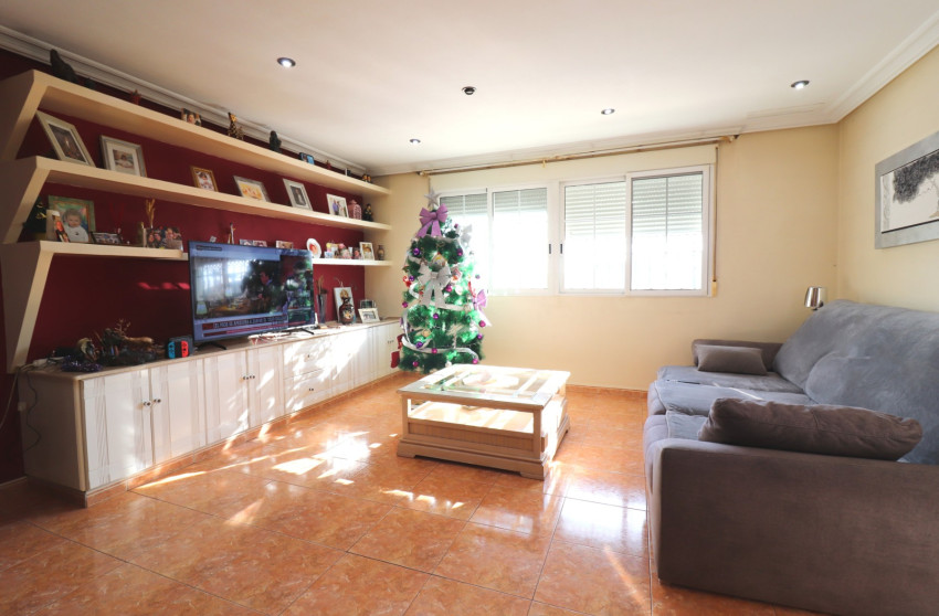 Herverkoop - Detached Villa - Almoradi - El Saladar