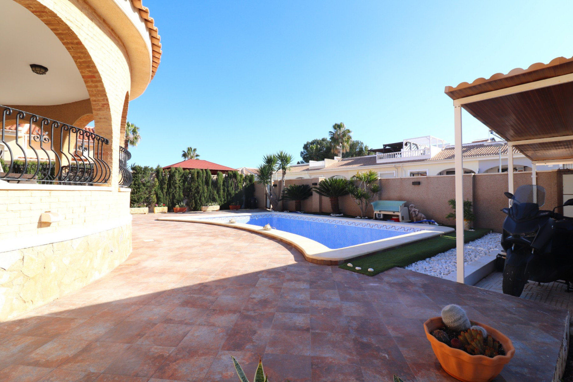 Herverkoop - Detached Villa - Benijofar - Monte Azul