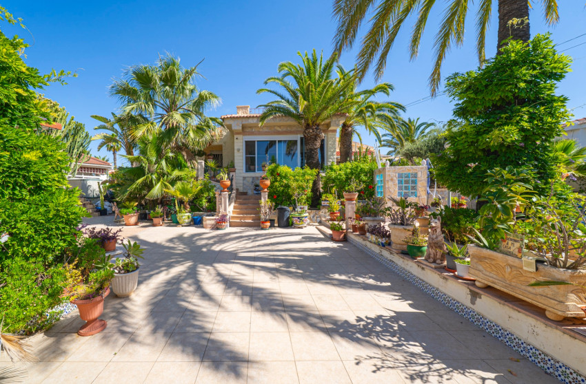 Herverkoop - Detached Villa - Ciudad Quesada - Ciudad Quesada - Town