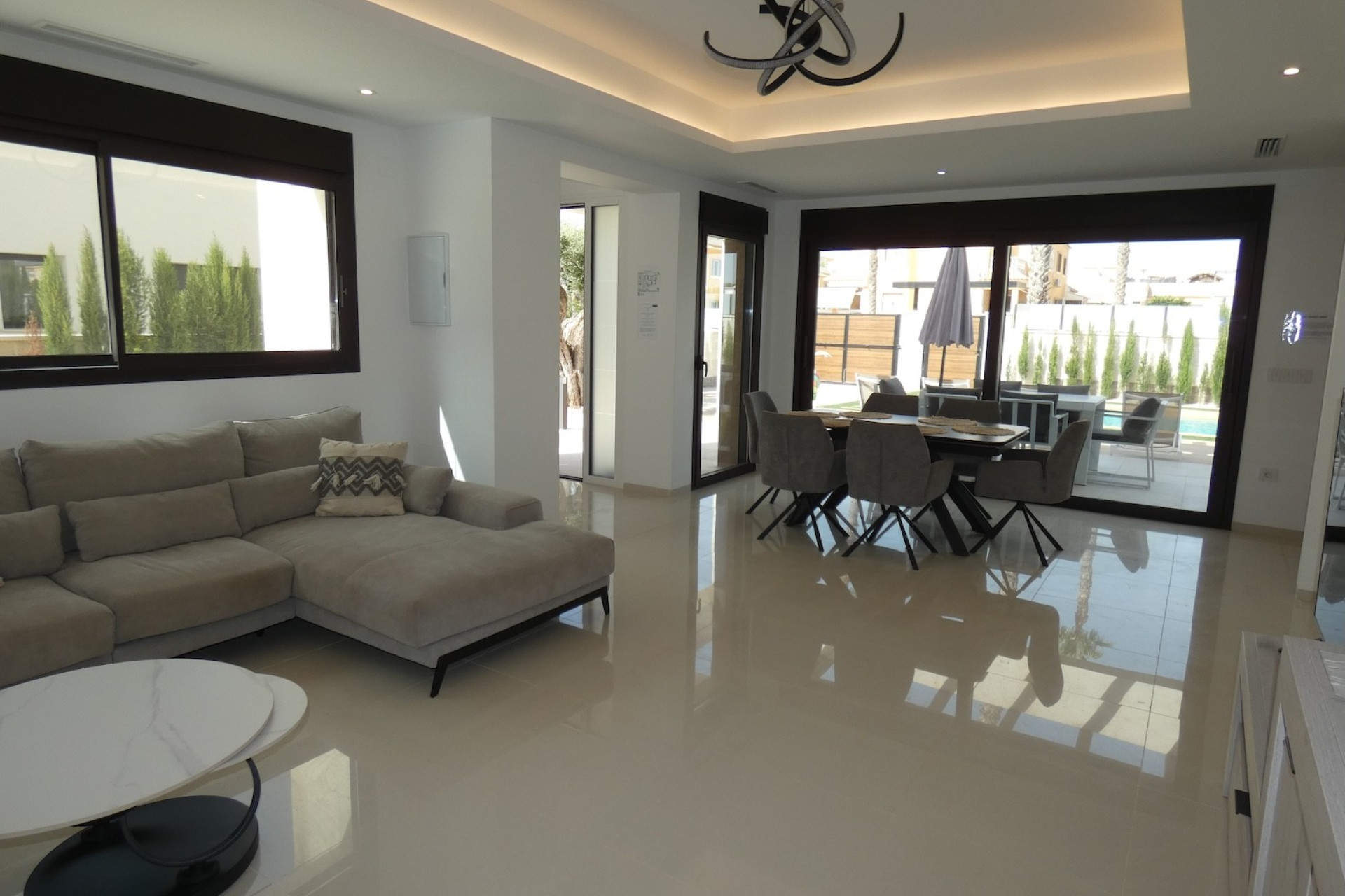 Herverkoop - Detached Villa - Ciudad Quesada - Doña Pepa