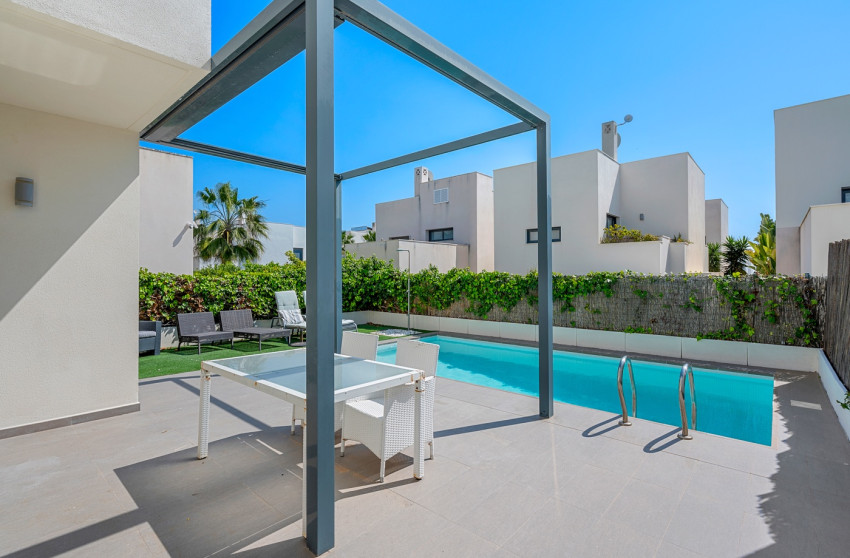 Herverkoop - Detached Villa - Ciudad Quesada - La Laguna
