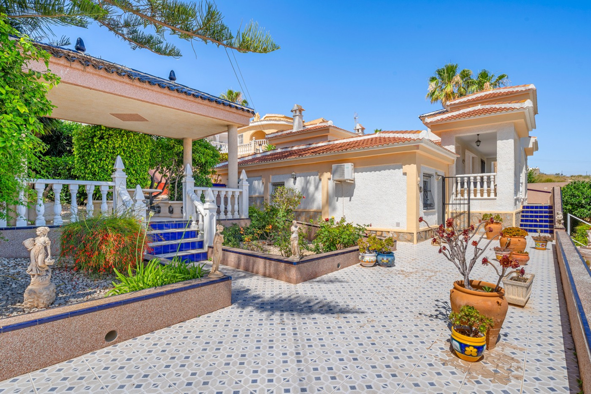 Herverkoop - Detached Villa - Ciudad Quesada - La Marquesa