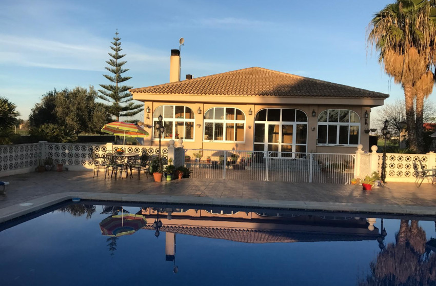 Herverkoop - Detached Villa - Dolores