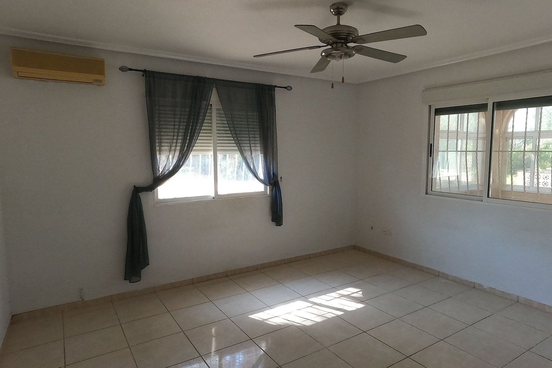 Herverkoop - Detached Villa - Dolores