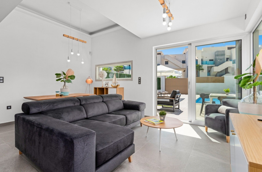 Herverkoop - Detached Villa - Guardamar del Segura - El Raso