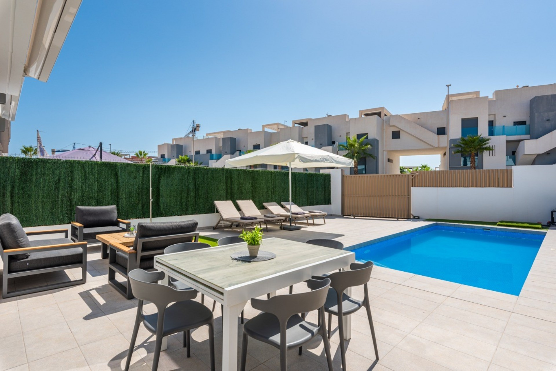 Herverkoop - Detached Villa - Guardamar del Segura - El Raso