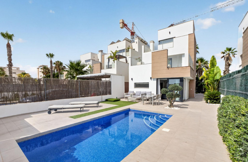 Herverkoop - Detached Villa - Guardamar del Segura - El Raso