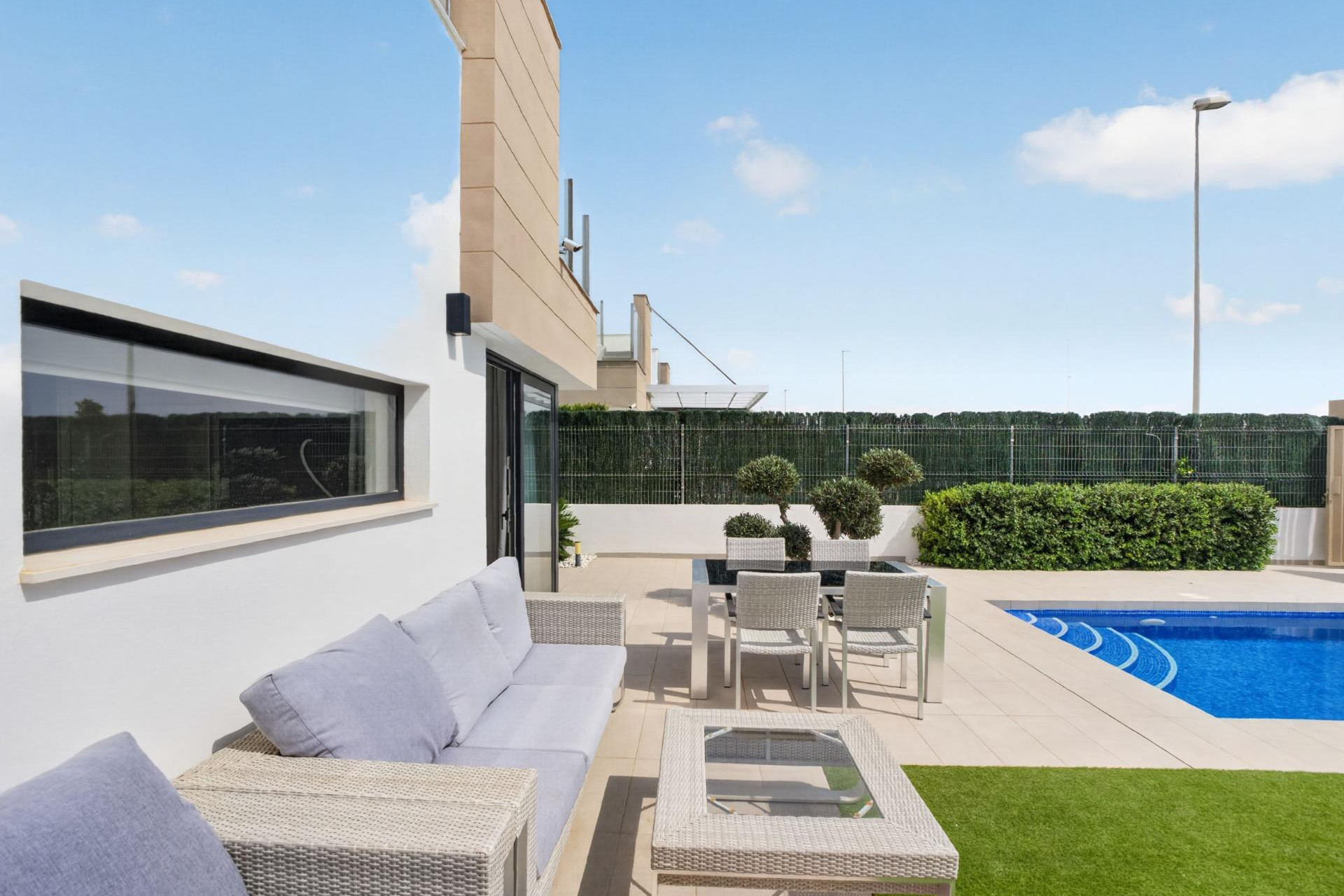 Herverkoop - Detached Villa - Guardamar del Segura - El Raso