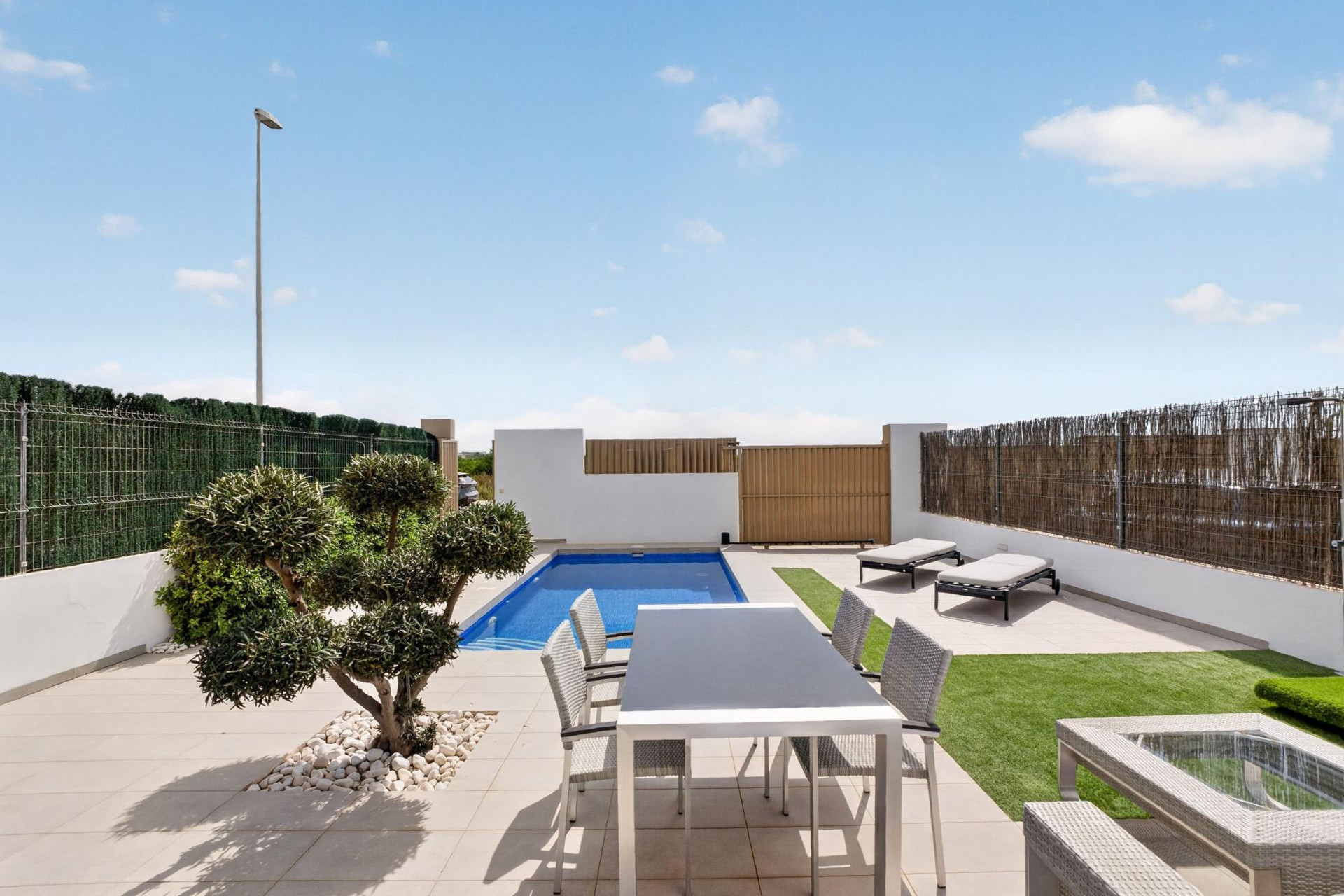 Herverkoop - Detached Villa - Guardamar del Segura - El Raso