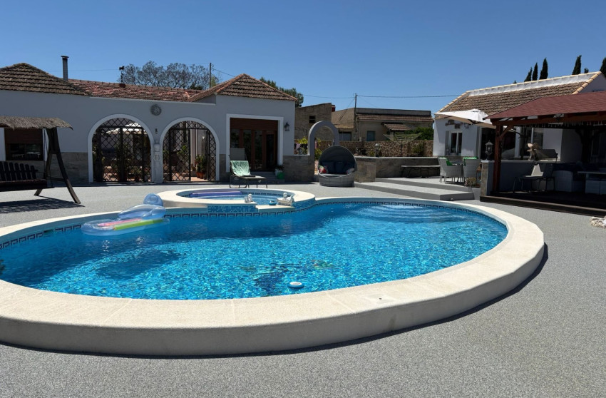 Herverkoop - Detached Villa - Jacarilla - Jacarilla - Country