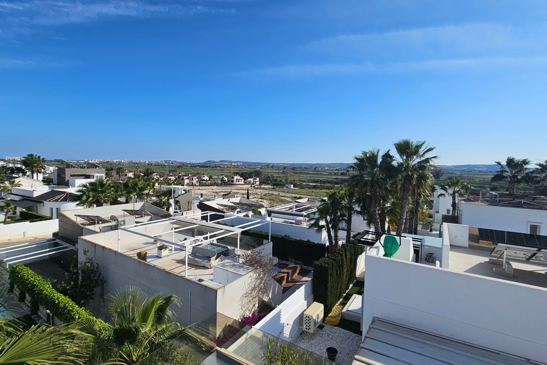 Herverkoop - Detached Villa - La Marina - La Marina - Urbanization