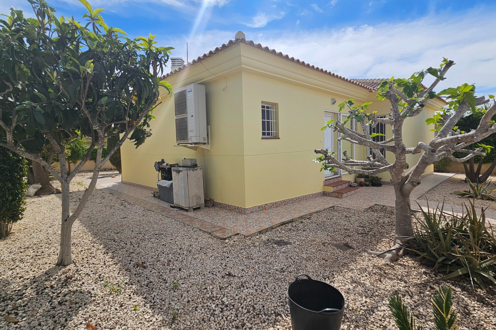 Herverkoop - Detached Villa - La Marina - La Marina - Urbanization