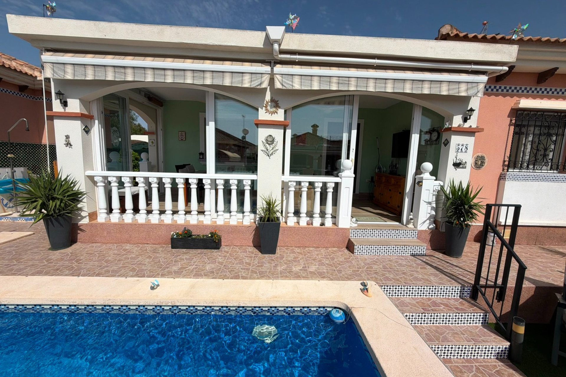 Herverkoop - Detached Villa - Los Montesinos - La Herrada