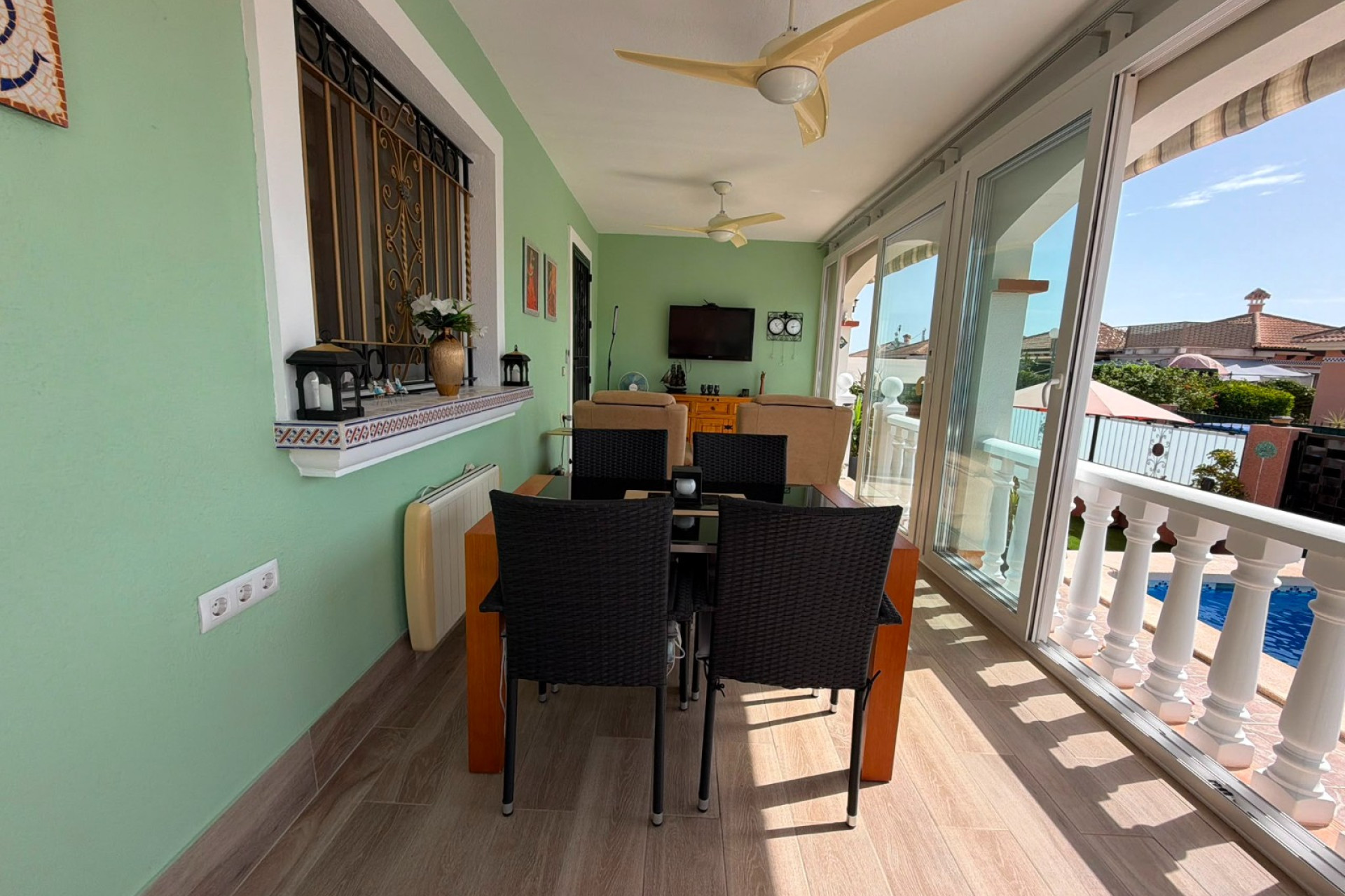 Herverkoop - Detached Villa - Los Montesinos - La Herrada