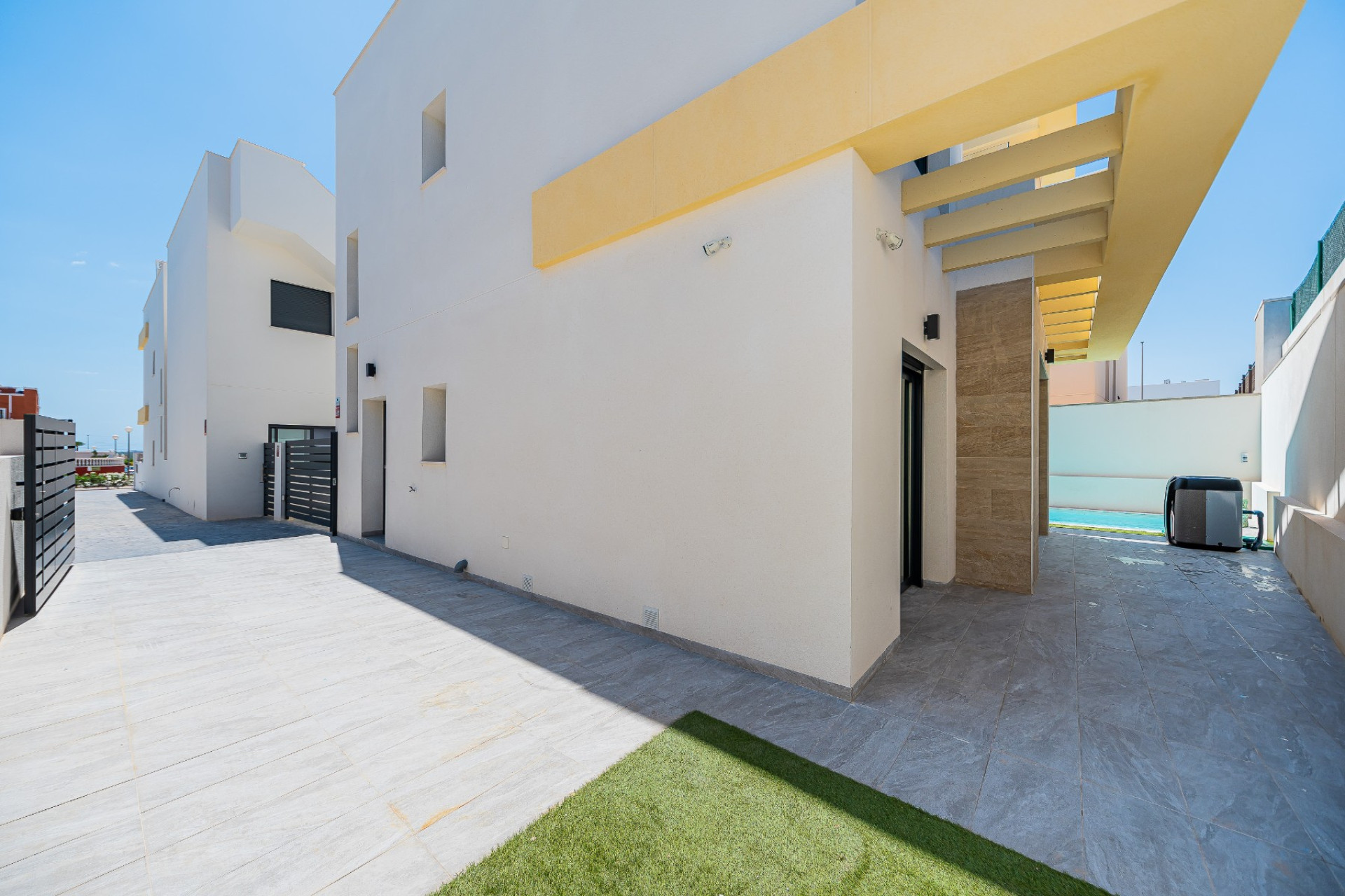 Herverkoop - Detached Villa - Los Montesinos - La Herrada
