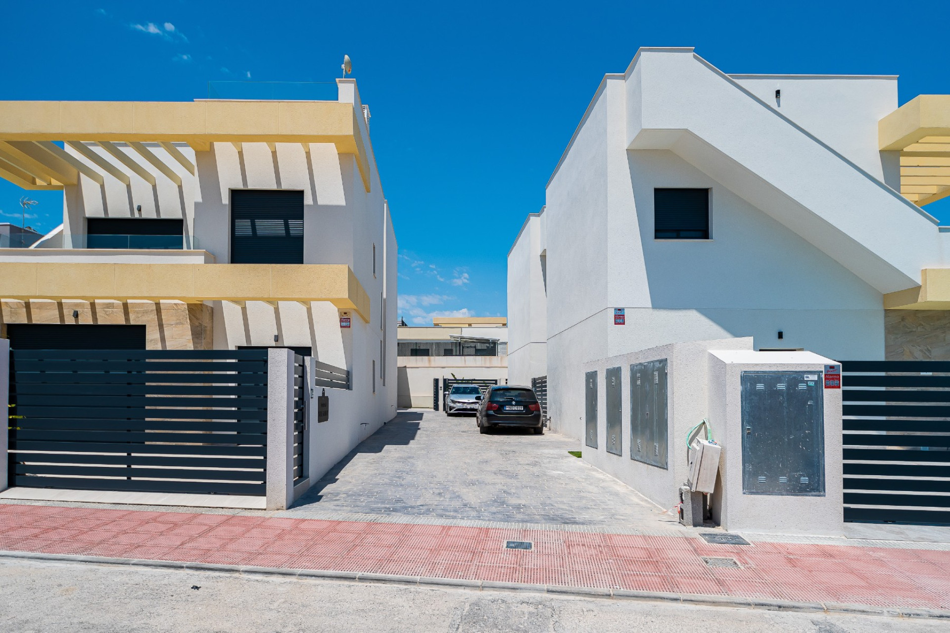 Herverkoop - Detached Villa - Los Montesinos - La Herrada
