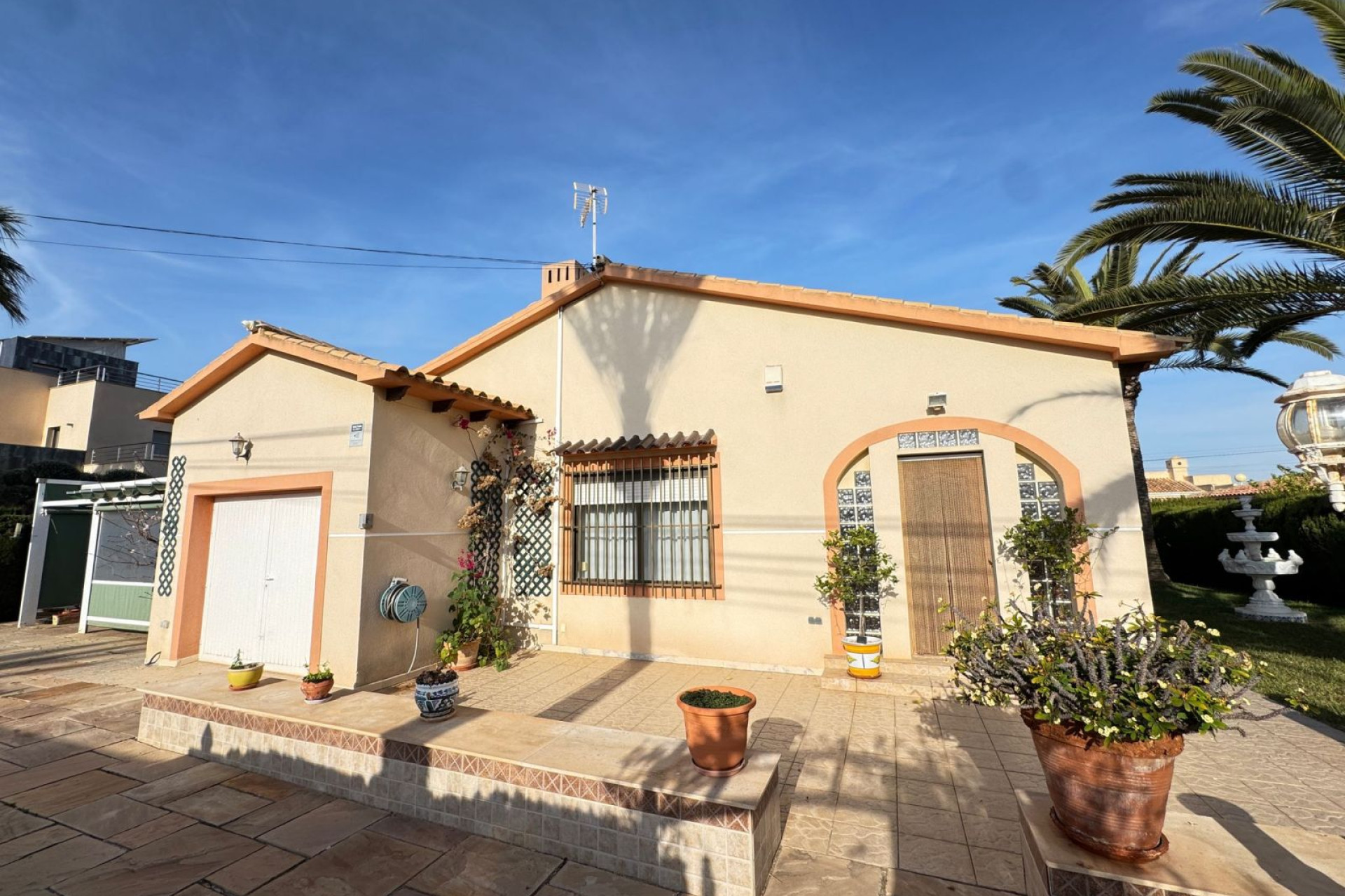 Herverkoop - Detached Villa - Orihuela Costa - Cabo Roig