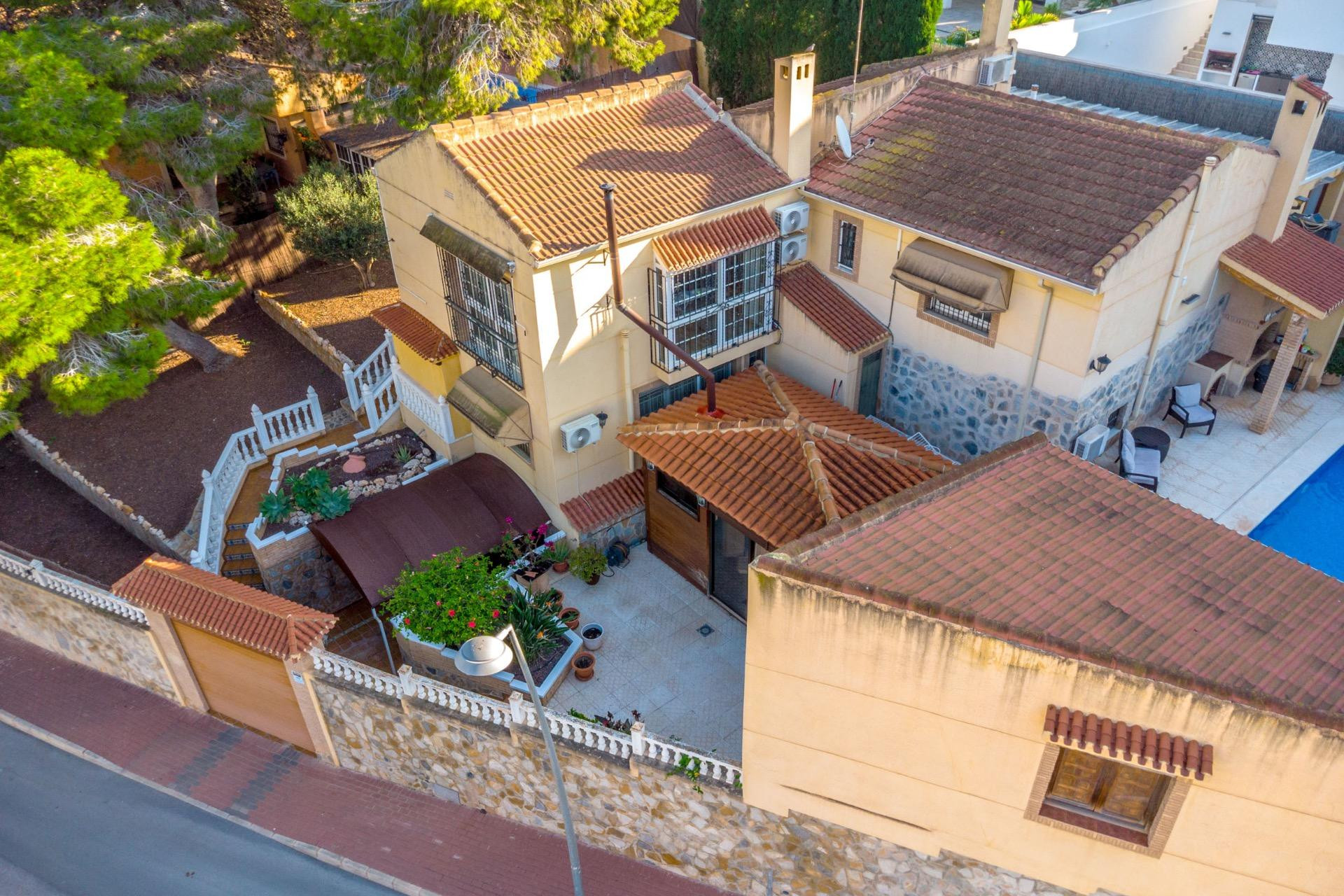 Herverkoop - Detached Villa - Orihuela Costa - Los Balcones