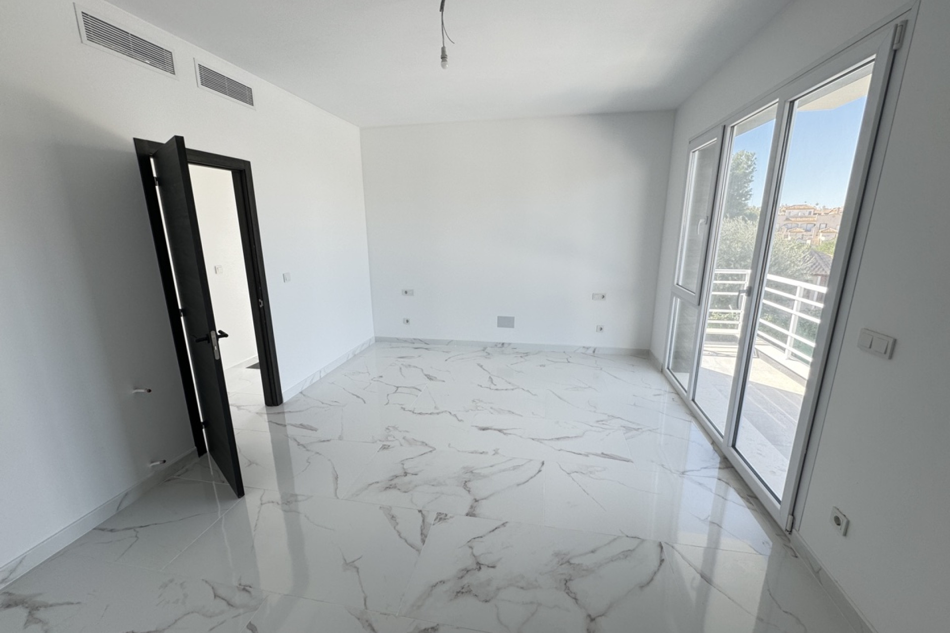 Herverkoop - Detached Villa - Orihuela Costa - Los Balcones