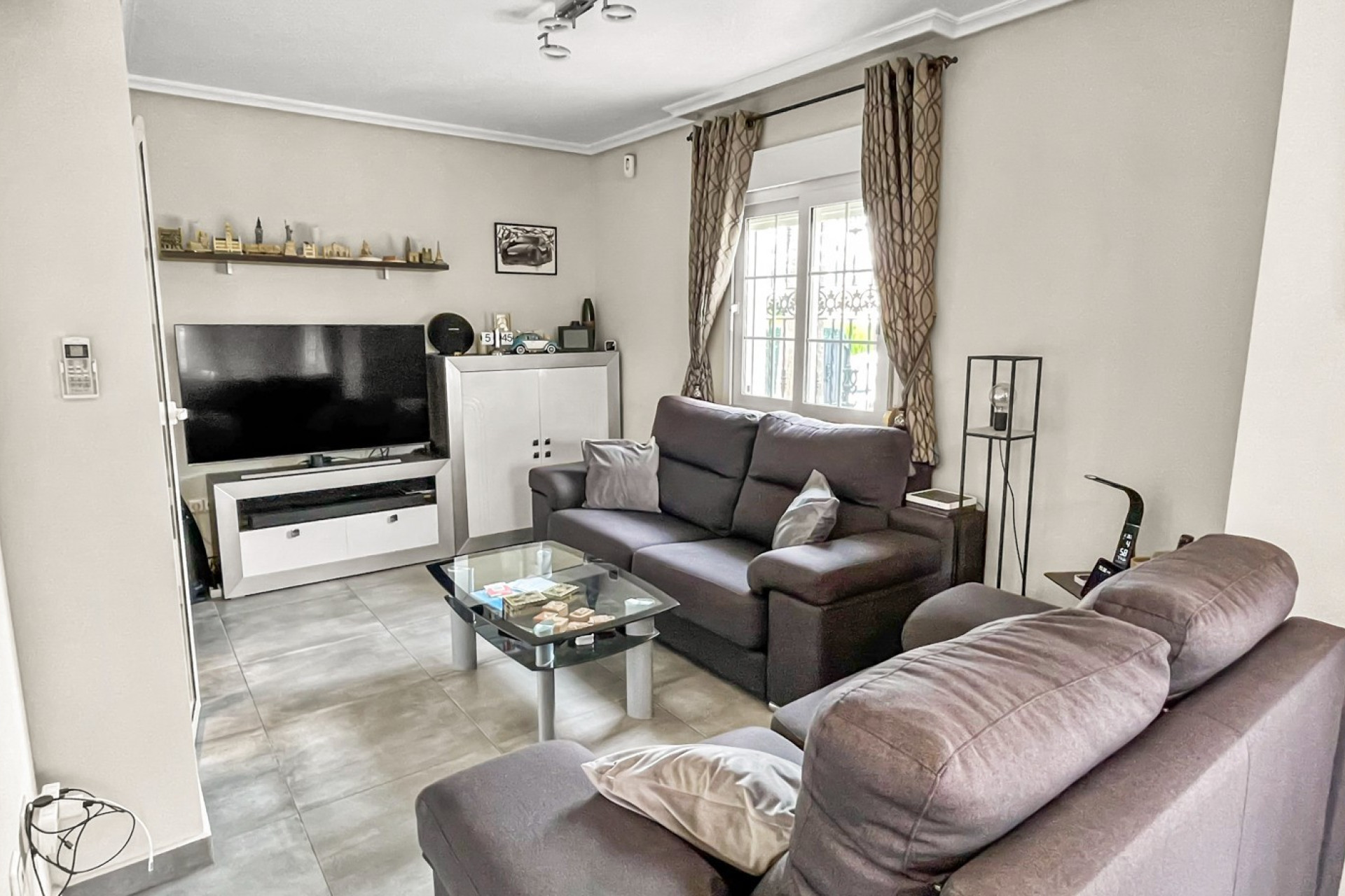 Herverkoop - Detached Villa - Orihuela Costa - Los Dolses