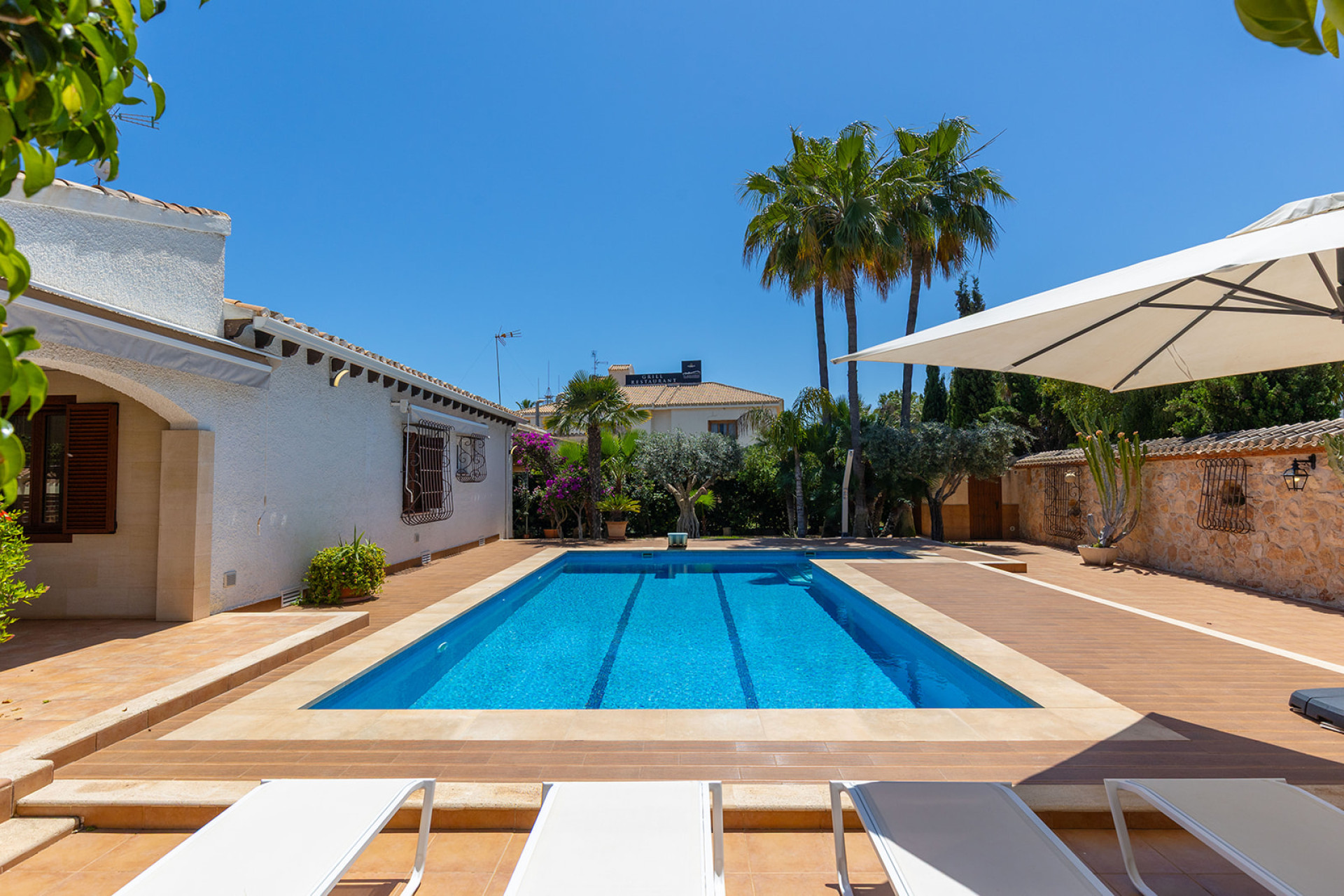 Herverkoop - Detached Villa - Orihuela Costa - Punta Prima