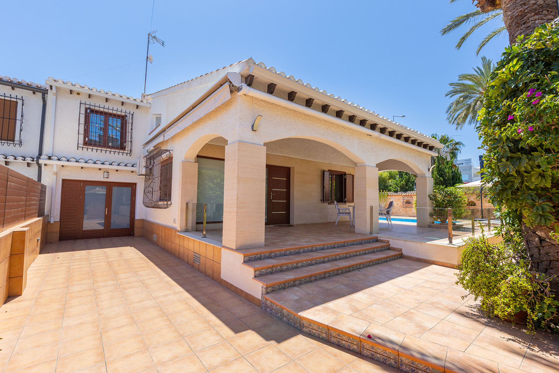 Herverkoop - Detached Villa - Orihuela Costa - Punta Prima