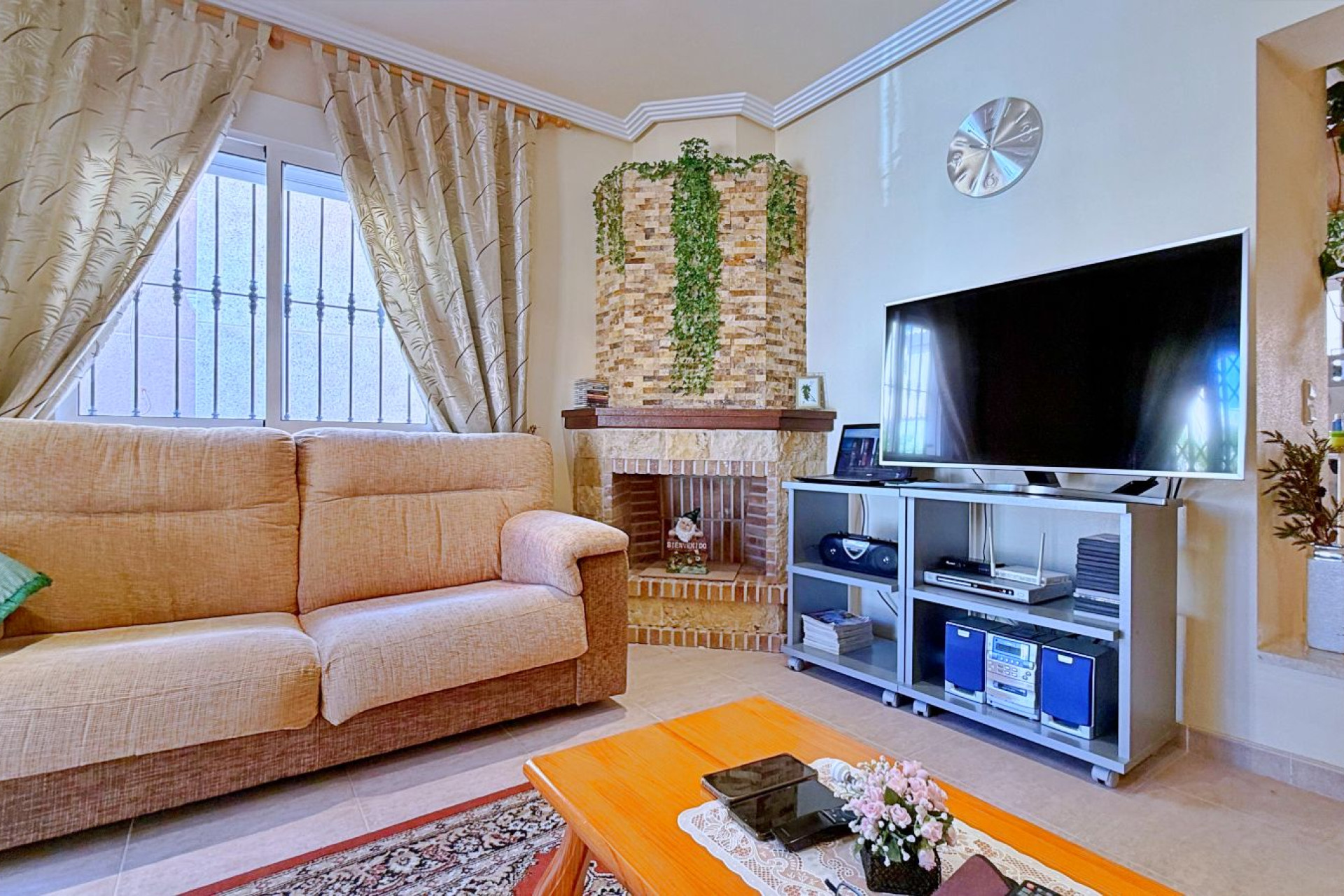 Herverkoop - Detached Villa - Orihuela Costa - Punta Prima