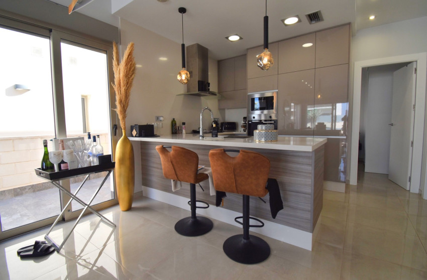 Herverkoop - Detached Villa - Orihuela Costa - Villamartin