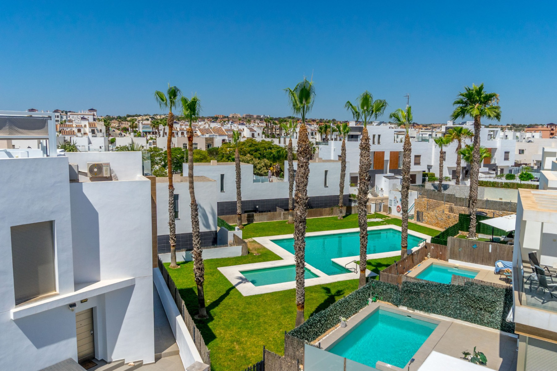 Herverkoop - Detached Villa - Orihuela Costa - Villamartin
