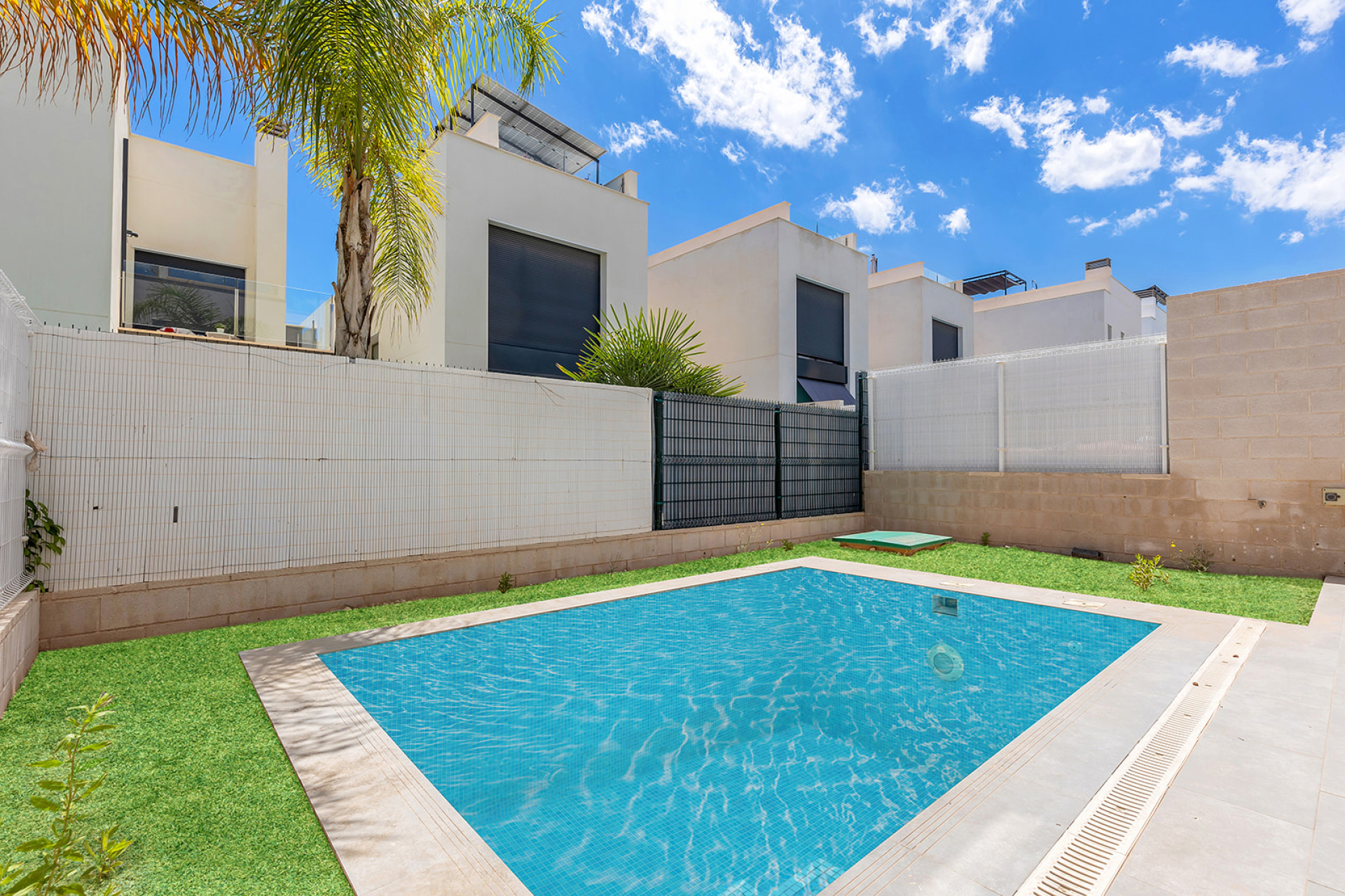 Herverkoop - Detached Villa - Orihuela Costa - Villamartin