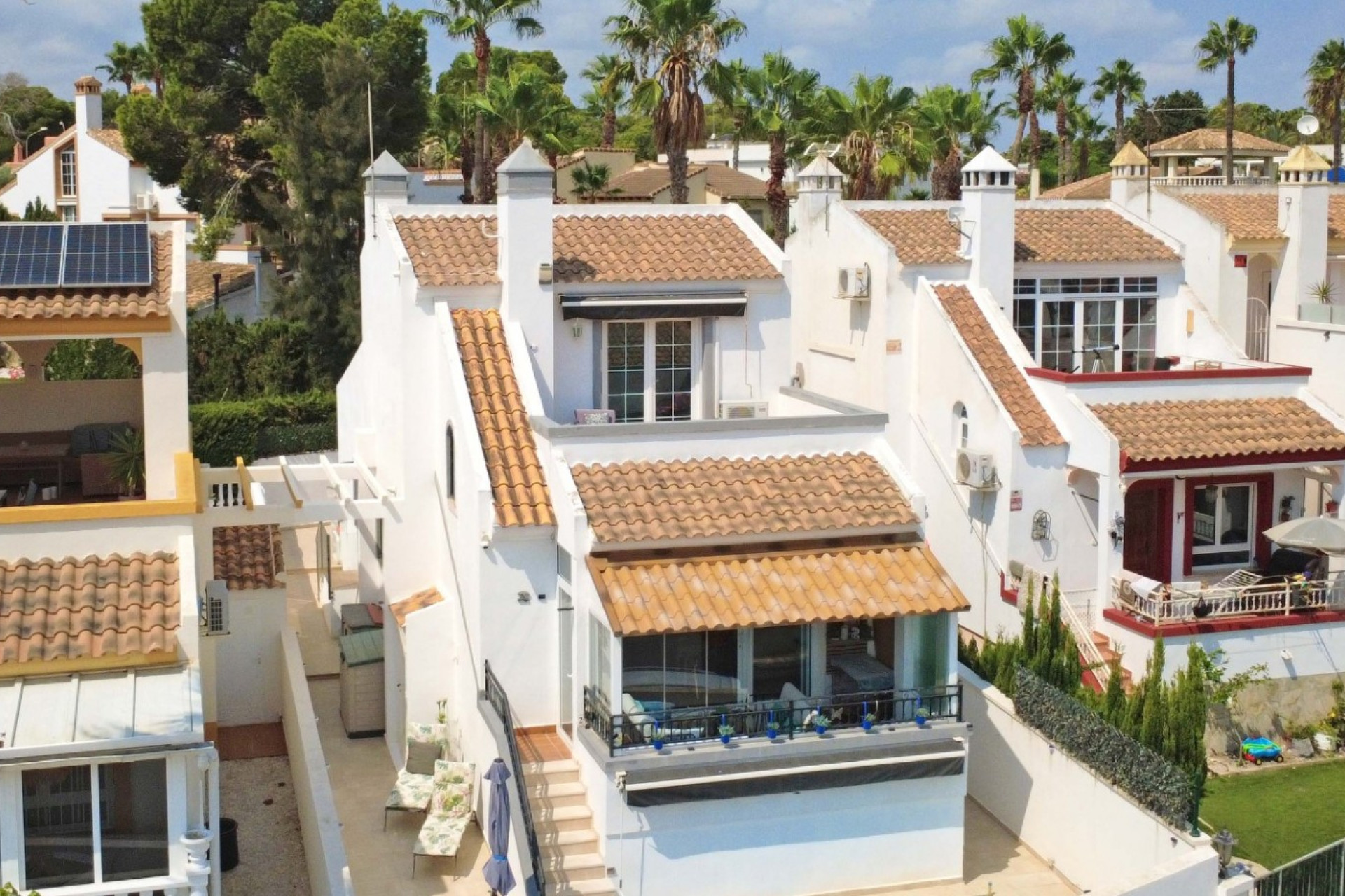 Herverkoop - Detached Villa - Orihuela Costa - Villamartin