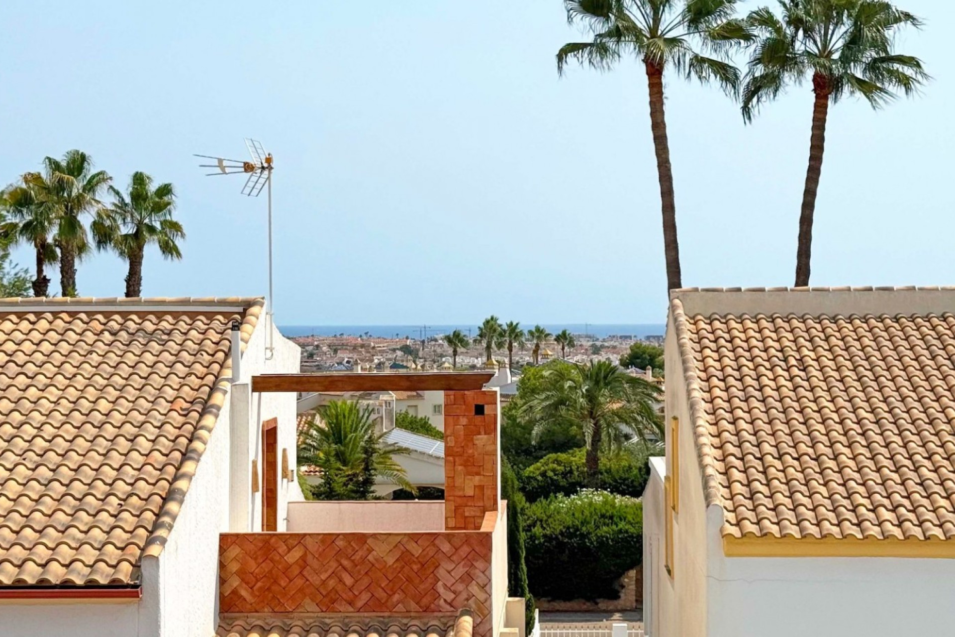 Herverkoop - Detached Villa - Orihuela Costa - Villamartin