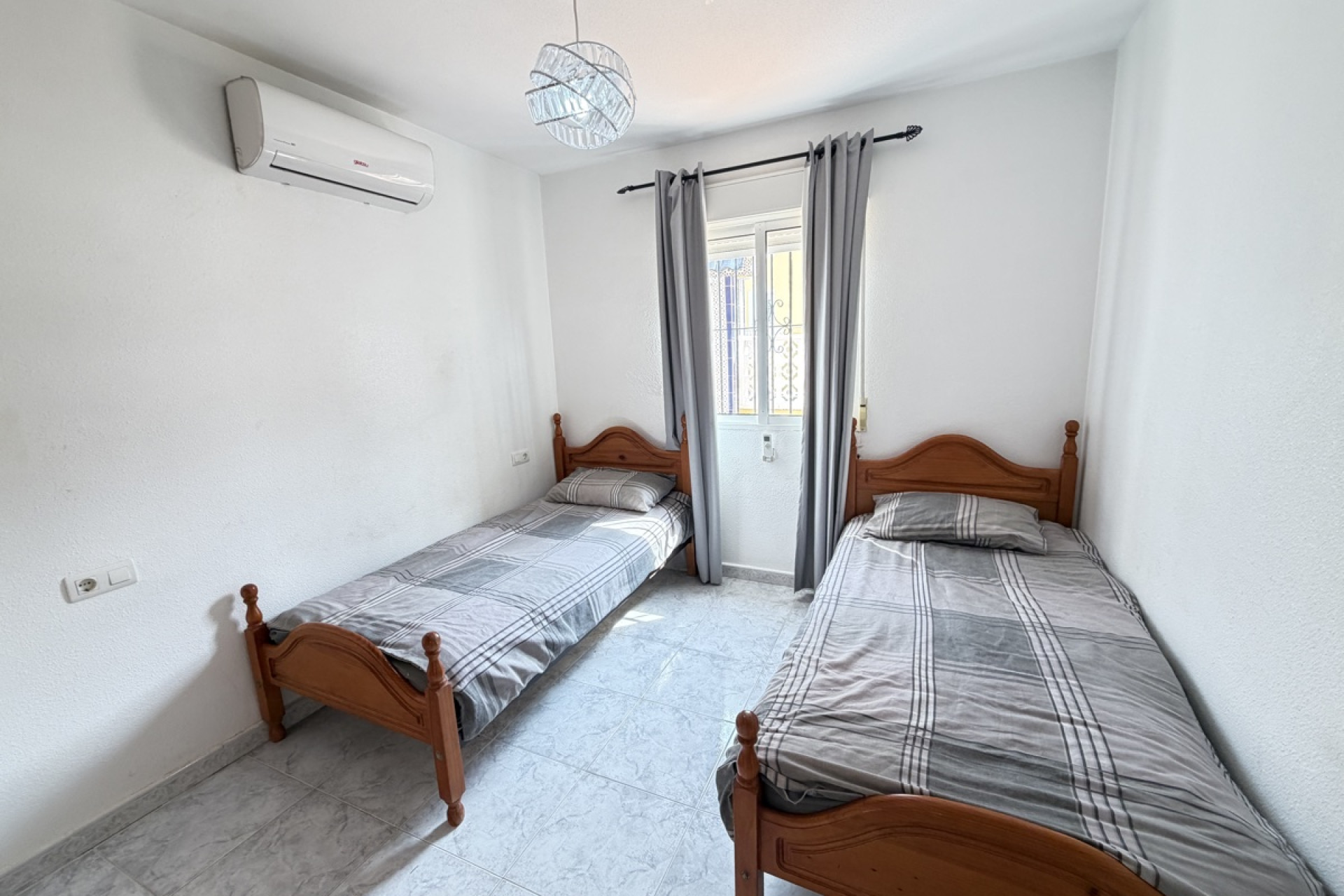 Herverkoop - Detached Villa - Orihuela Costa - Villamartin