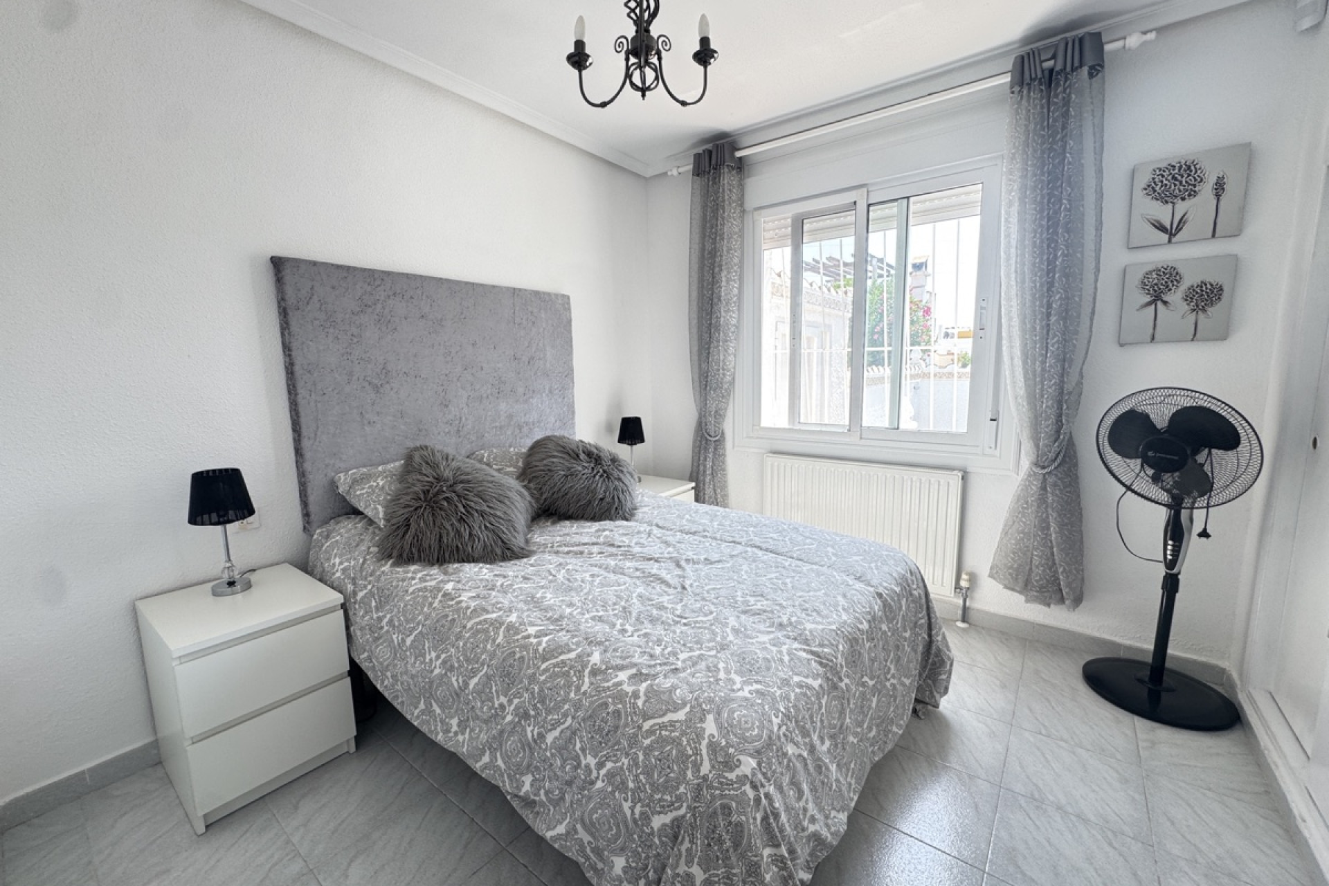 Herverkoop - Detached Villa - Orihuela Costa - Villamartin