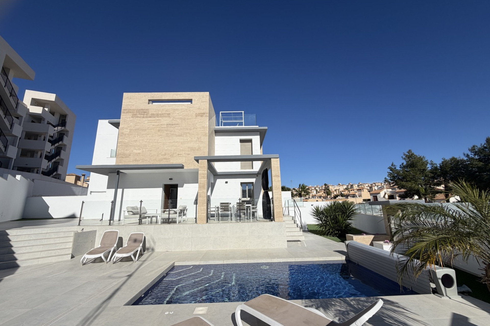 Herverkoop - Detached Villa - Orihuela Costa - Villamartin