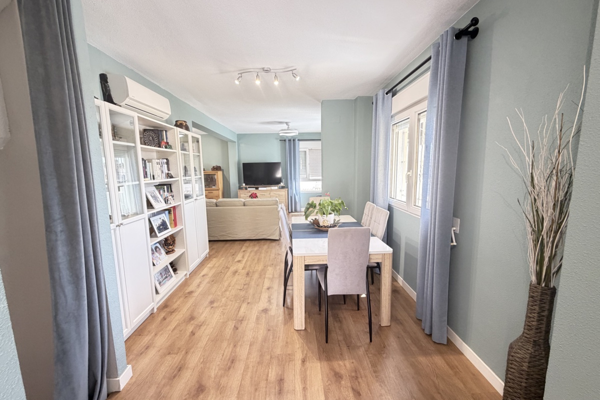 Herverkoop - Detached Villa - Orihuela Costa - Villamartin