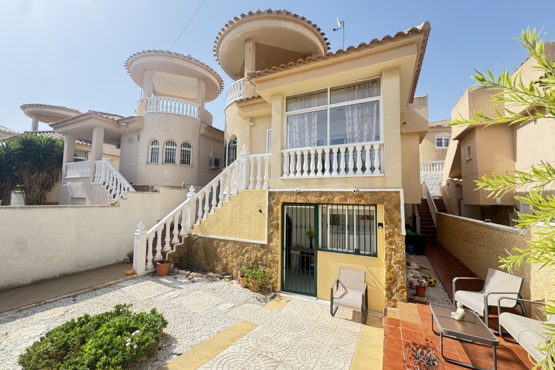 Herverkoop - Detached Villa - Orihuela Costa - Villamartin
