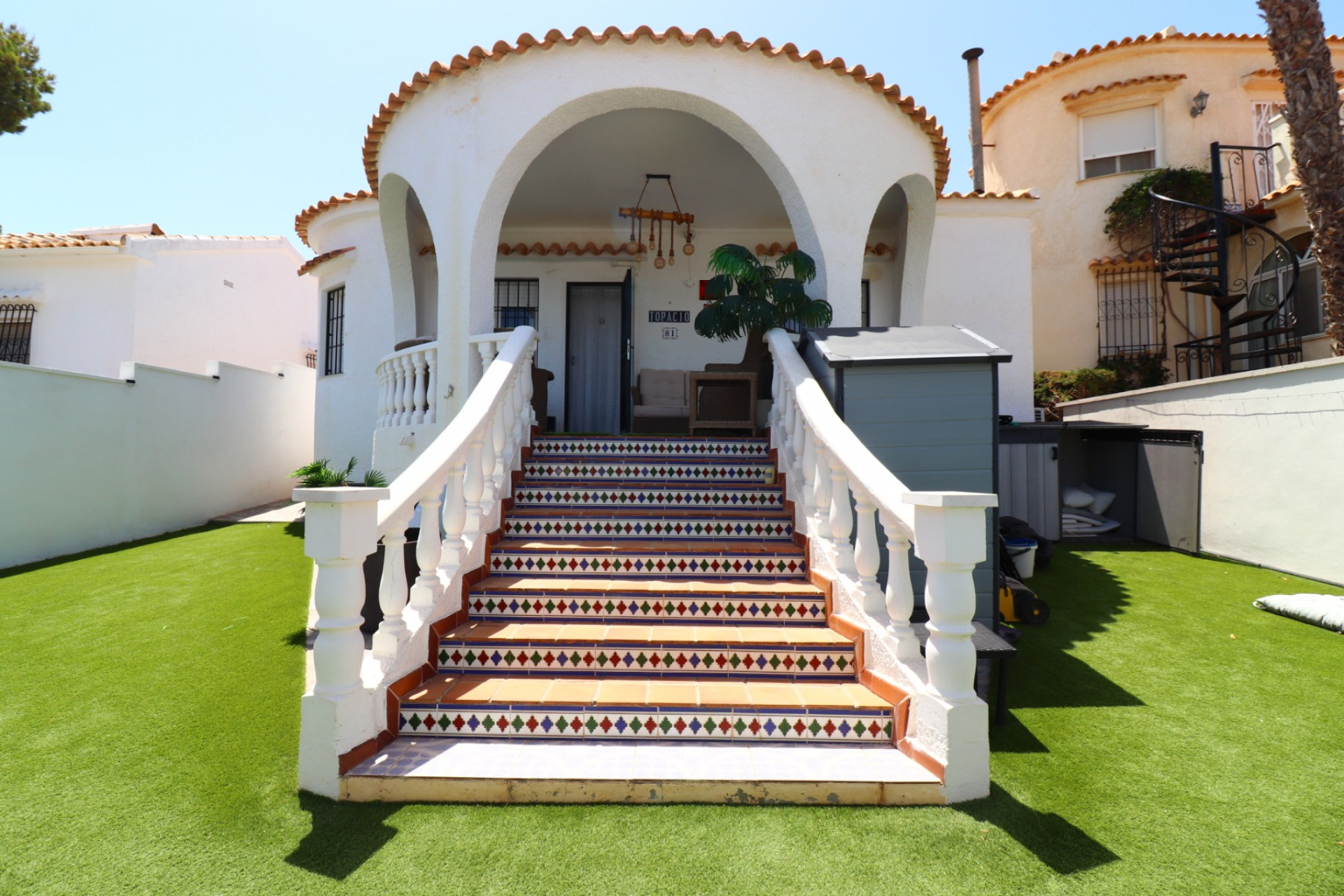 Herverkoop - Detached Villa - Orihuela Costa - Villamartin