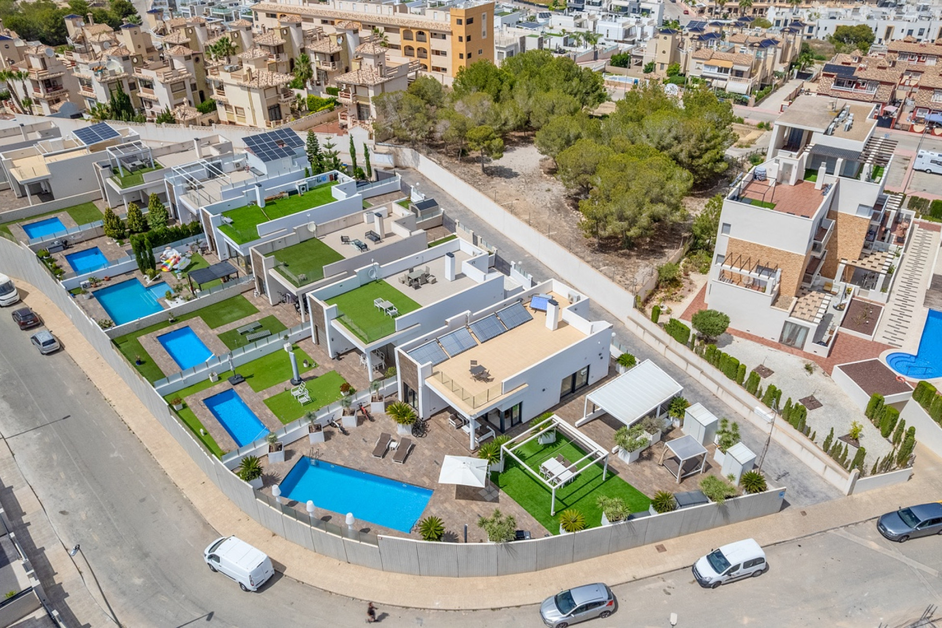 Herverkoop - Detached Villa - Orihuela Costa - Villamartin