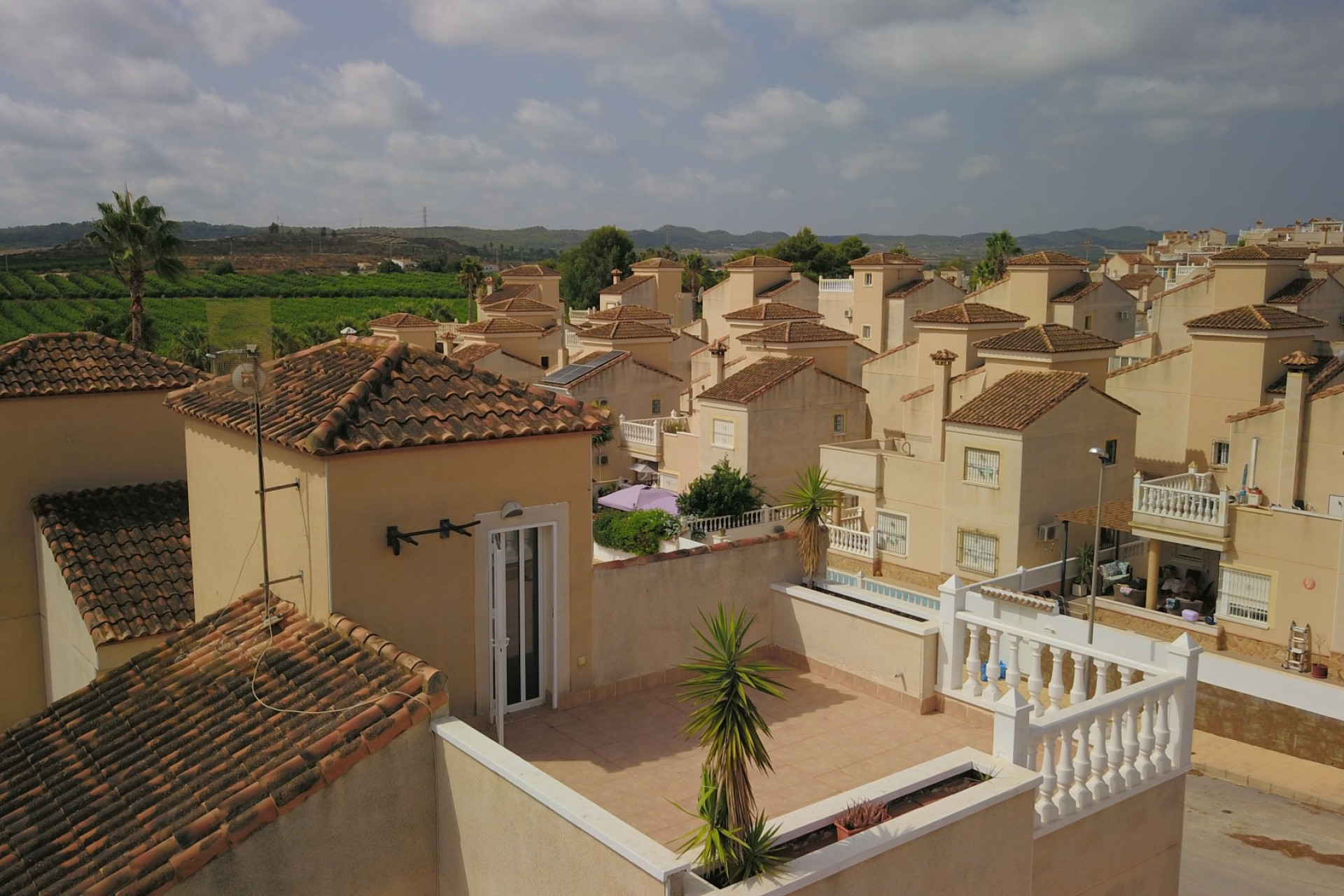 Herverkoop - Detached Villa - San Miguel de Salinas - Lake View Mansions