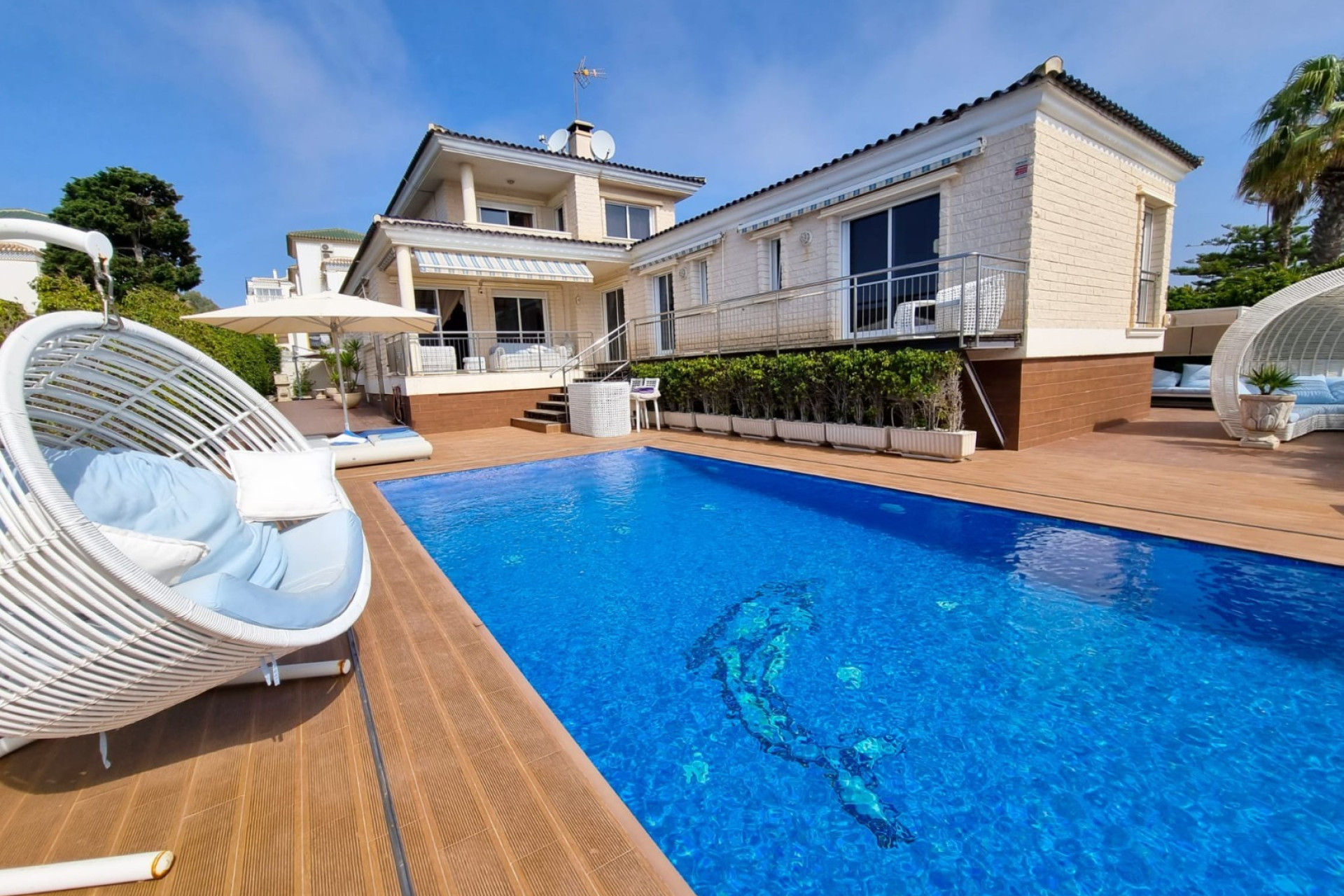 Herverkoop - Detached Villa - Torrevieja - La Mata - Town