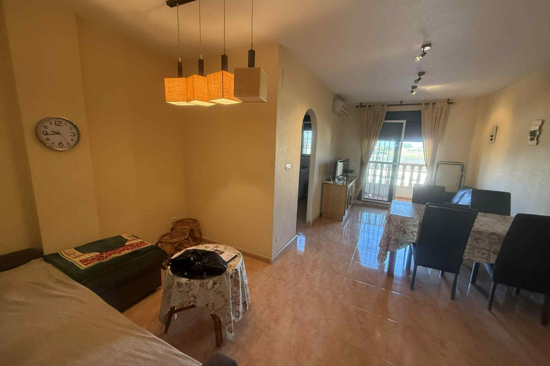 Herverkoop - duplex - Daya Nueva