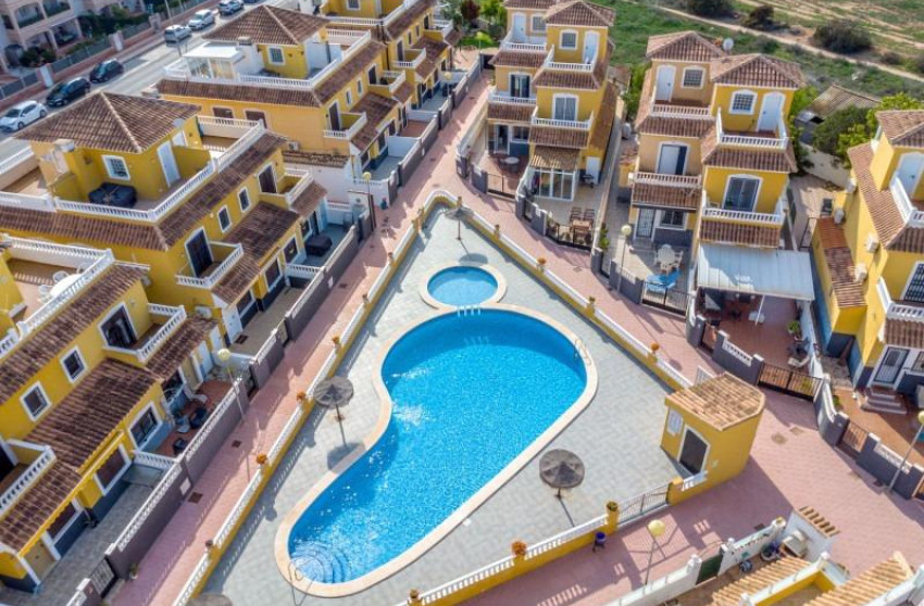 Herverkoop - duplex - Orihuela Costa - La Chismosa