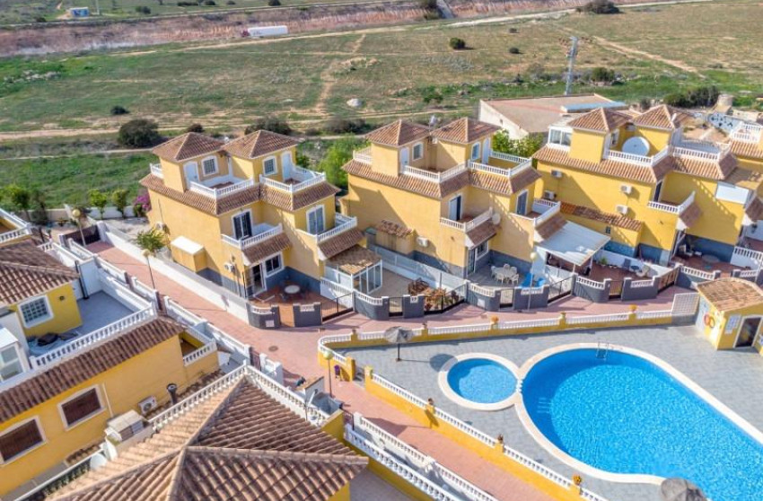 Herverkoop - duplex - Orihuela Costa - La Chismosa