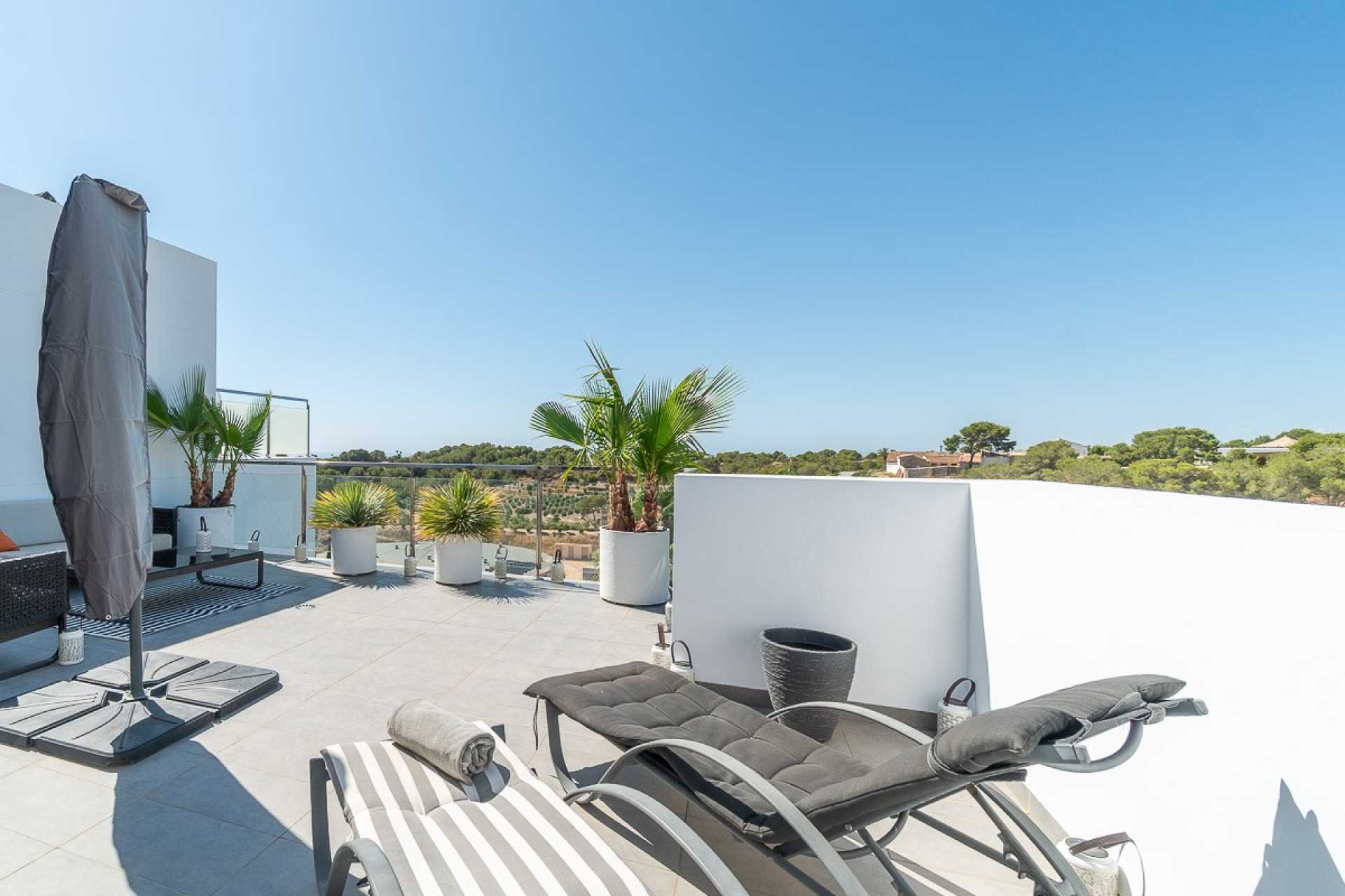 Herverkoop - Duplex Penthouse - Villamartín - La fuente