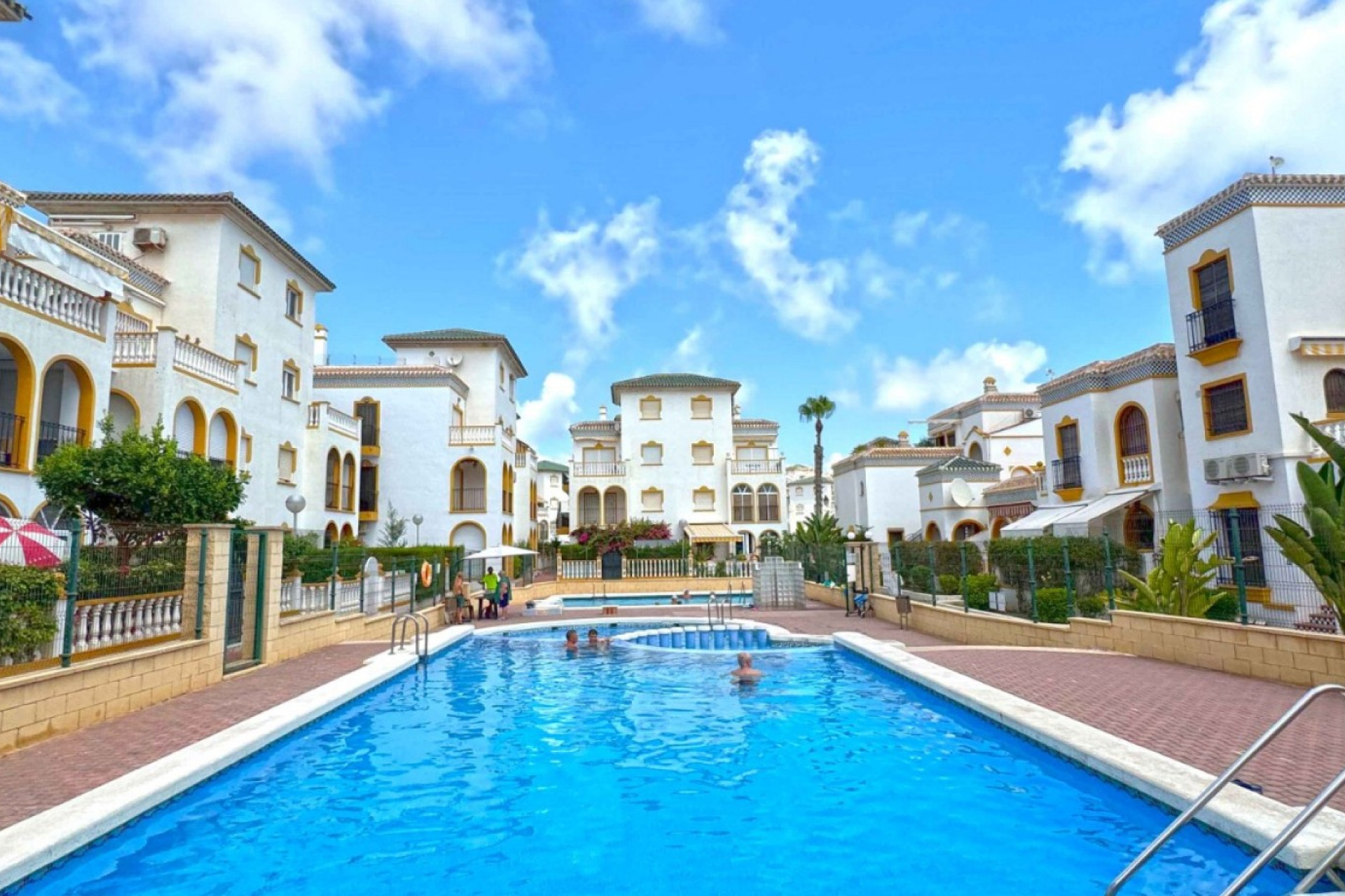Herverkoop - duplex - Torrevieja - Torre La Mata