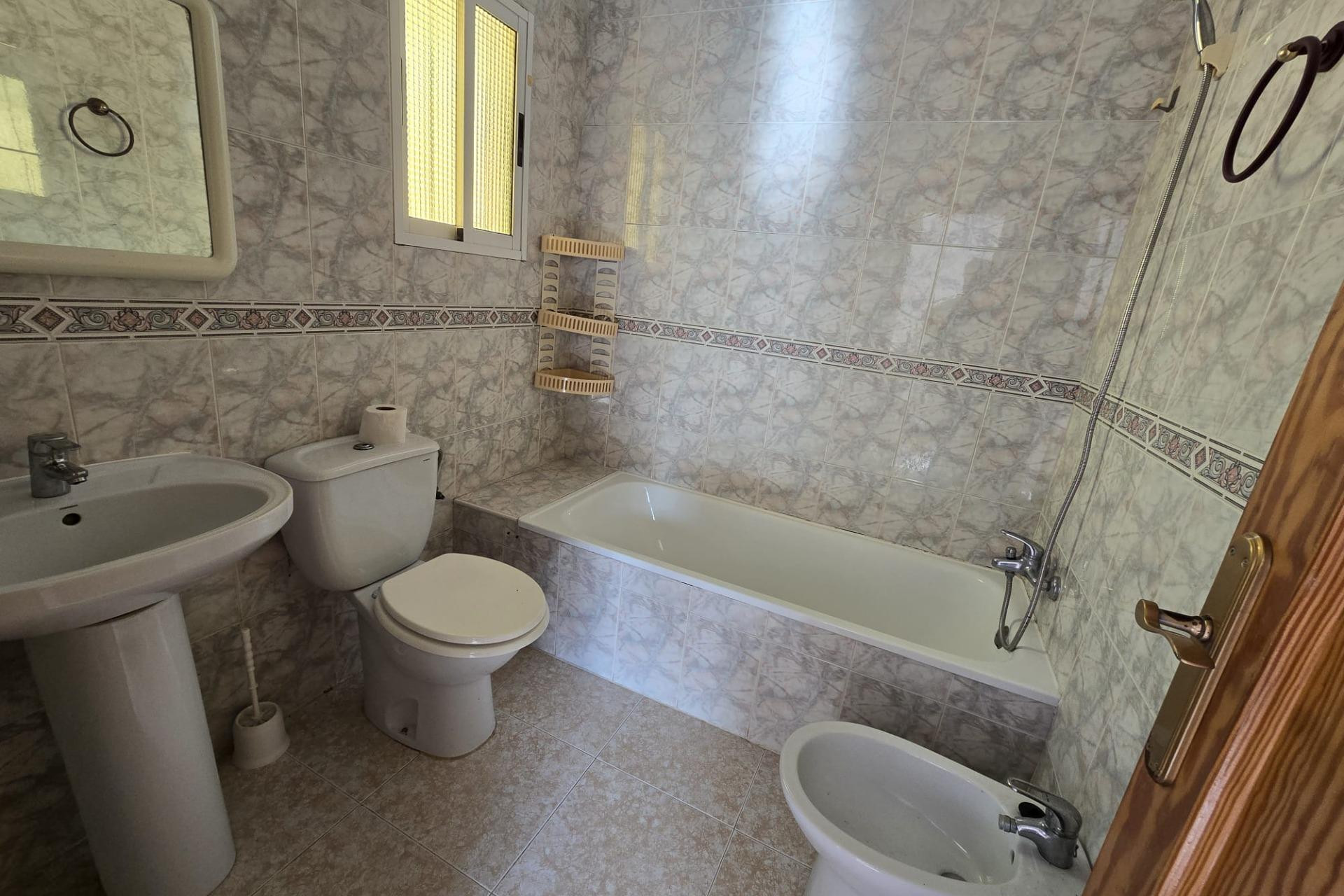 Herverkoop - duplex - Torrevieja - Torretas