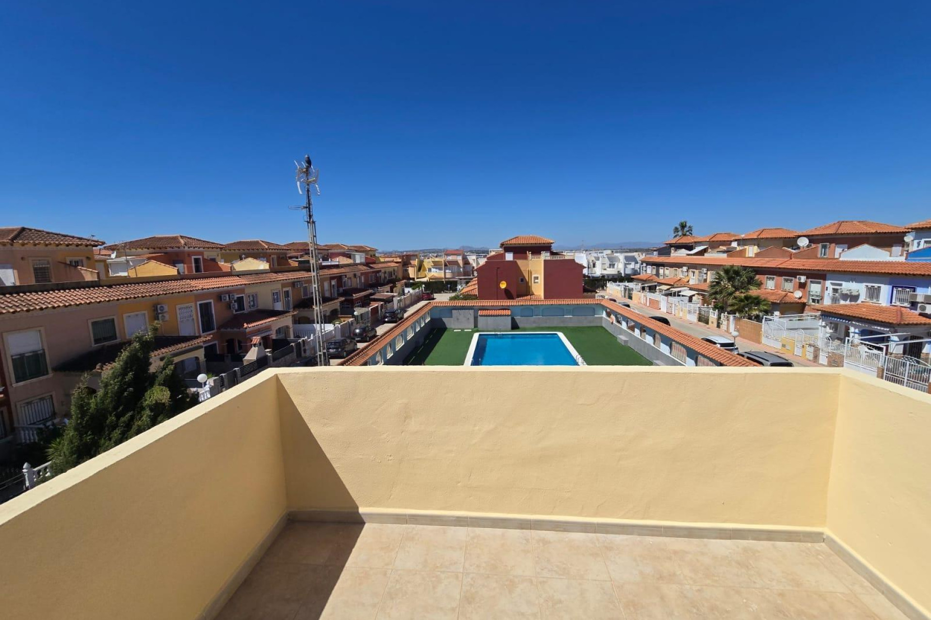 Herverkoop - duplex - Torrevieja - Torretas