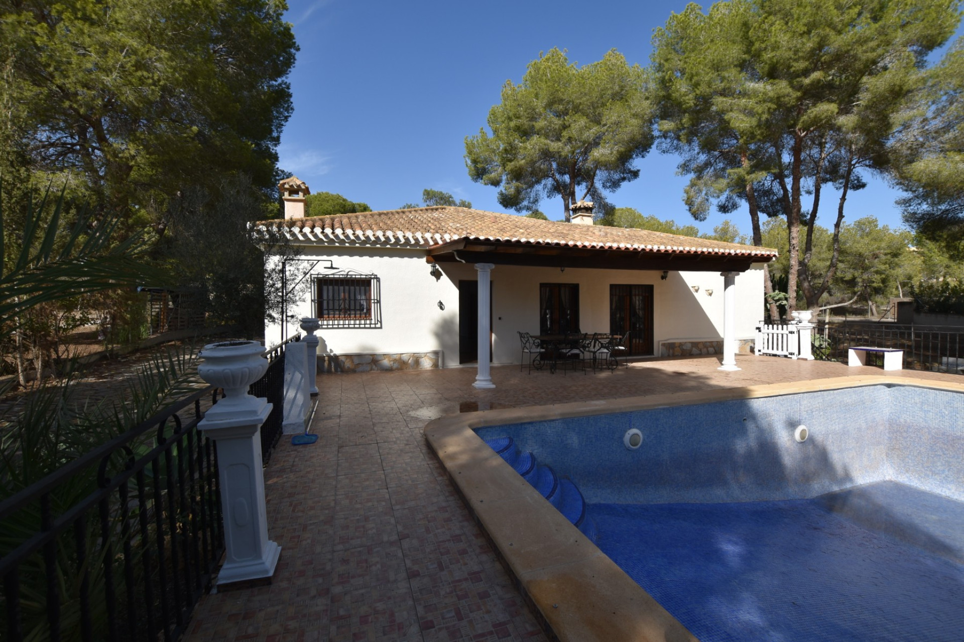 Herverkoop - Finca - Algorfa - Montemar