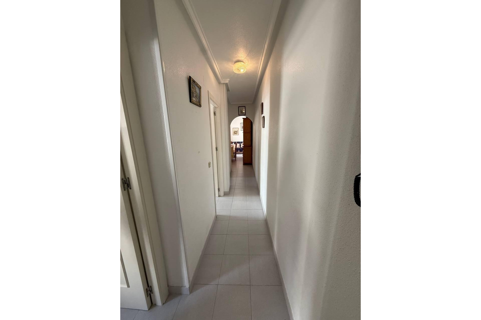 Herverkoop - Flat - Torrevieja - Acequion